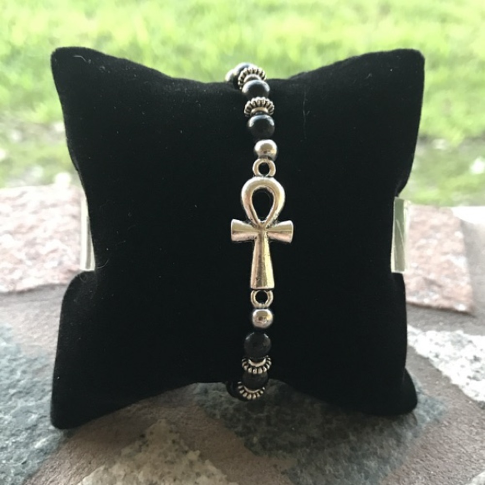 Genuine shinny onyx silver plated ankh bracelet - Picture 2 of 9